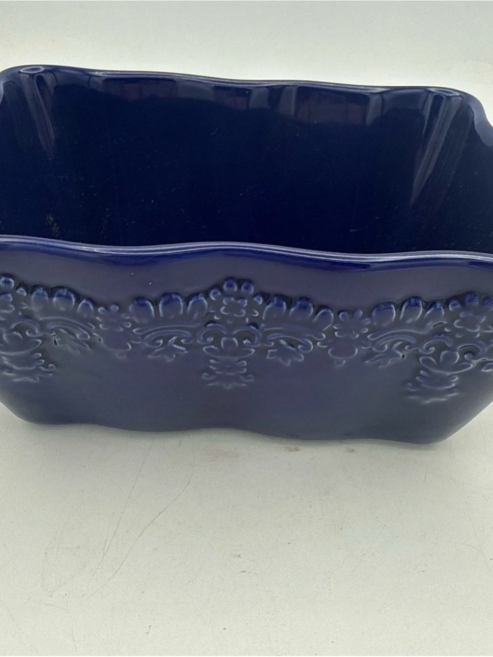 Temp-tations by Tara Cobalt Blue Country Lace Ovenware Loaf Pan 6.5x475”